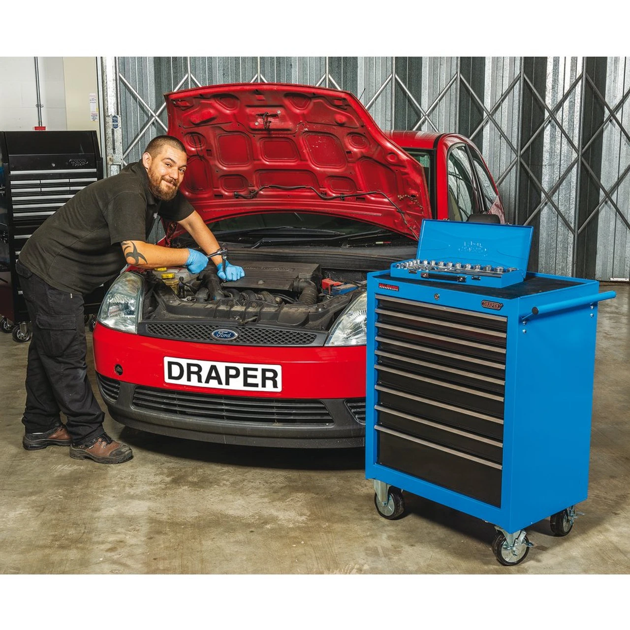 Roller Tool Cabinet, 9 Drawer, 26", Blue 2 Roller Tool Cabinet, 9 Drawer, 26", Blue - Image 2