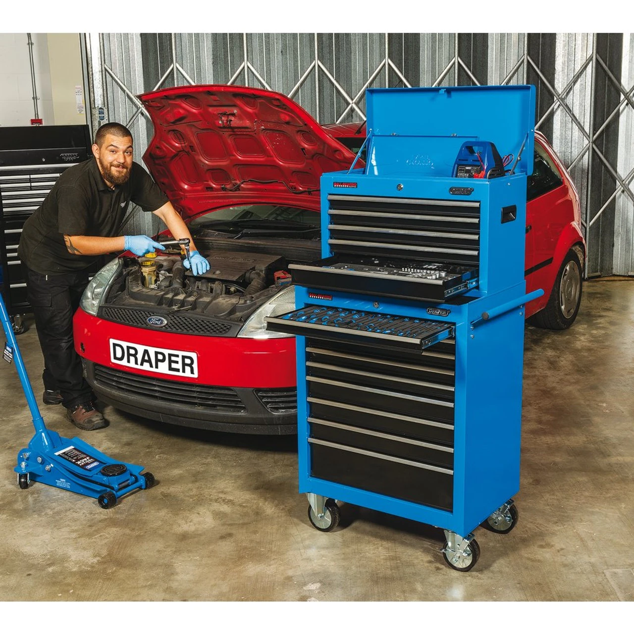 Roller Tool Cabinet, 9 Drawer, 26", Blue 5 Roller Tool Cabinet, 9 Drawer, 26", Blue - Image 5