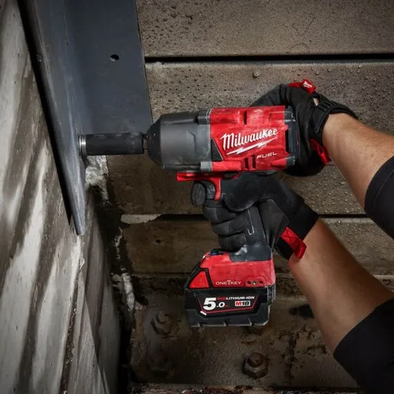 Milwaukee M18 ONEFHIWF34-502X 18v 3/4" Impact Wrench With Friction Ring Inc 2x 5.0Ah Batts 6 Milwaukee M18 ONEFHIWF34-502X 18v 3/4" Impact Wrench With Friction Ring Inc 2x 5.0Ah Batts - Image 6