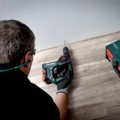 Metabo BH 12 BL 16 SDS+ Plus Hammer Drill Inc 2x 4.0Ah Batts 8 Metabo BH 12 BL 16 SDS+ Plus Hammer Drill Inc 2x 4.0Ah Batts -Agriculture Sales bh 12 bl 16 4