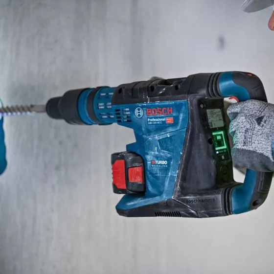 Bosch GBH 18V-40 C 18v BITURBO SDS Max Rotary Hammer Drill Inc 2x 8.0Ah Batts 7 Bosch GBH 18V-40 C 18v BITURBO SDS Max Rotary Hammer Drill Inc 2x 8.0Ah Batts - Image 7