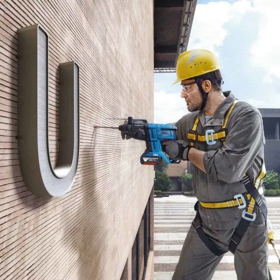 Bosch GBH 18V-21 SDS+ Plus Cordless Rotary Hammer Drill Inc 1x 5.5Ah ProCORE & 1x 4.0Ah Batts 5 Bosch GBH 18V-21 SDS+ Plus Cordless Rotary Hammer Drill Inc 1x 5.5Ah ProCORE & 1x 4.0Ah Batts - Image 5