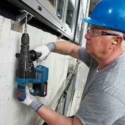 Bosch GBH 18 V-26 F SDS+ Plus Rotary Hammer Inc 1x 8.0Ah ProCORE, 1x 6.0Ah & Charger -Agriculture Sales bosgbh18v26f64 1 1 1 1