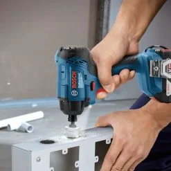 Bosch GDR 18 V-160 18v Impact Driver Inc 2x 2.0Ah Batts 06019G5170 -Agriculture Sales bosgdr18v1606