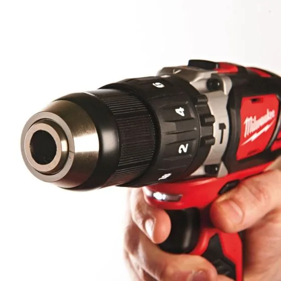 Milwaukee M18 BPD-402C 18v 13mm Compact Combi Drill Kit Inc 2x 4.0Ah Batts 4 Milwaukee M18 BPD-402C 18v 13mm Compact Combi Drill Kit Inc 2x 4.0Ah Batts - Image 4